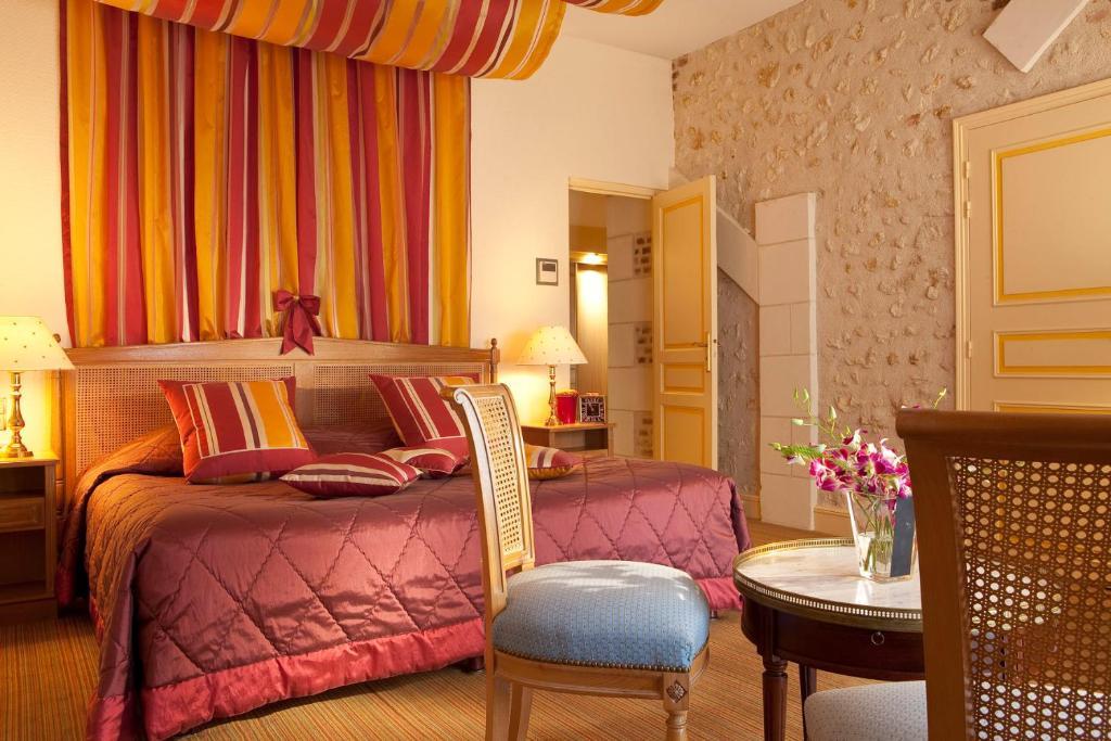 Chateau De Noizay Room photo